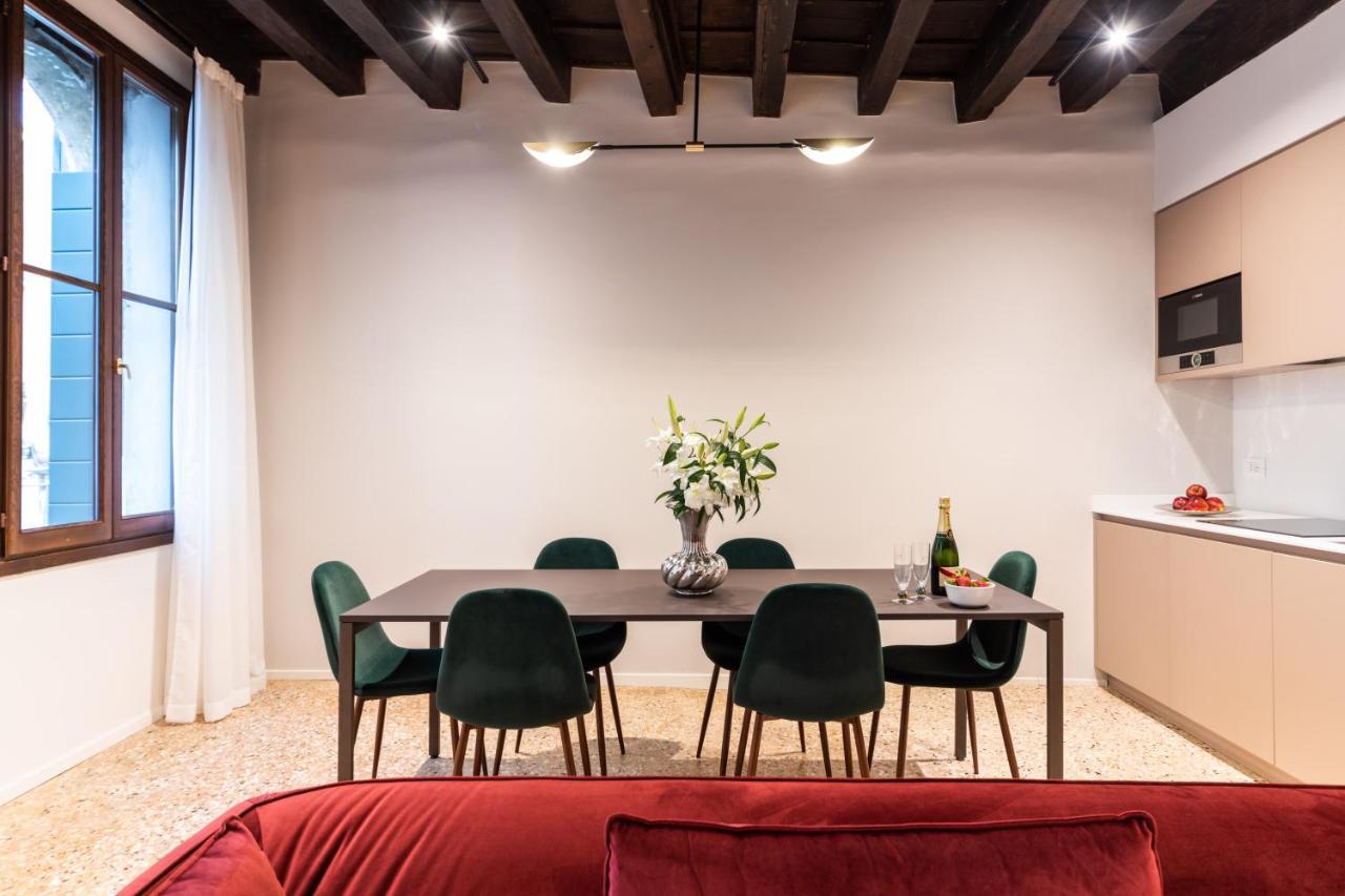 Palazzo Miracoli * Venedig