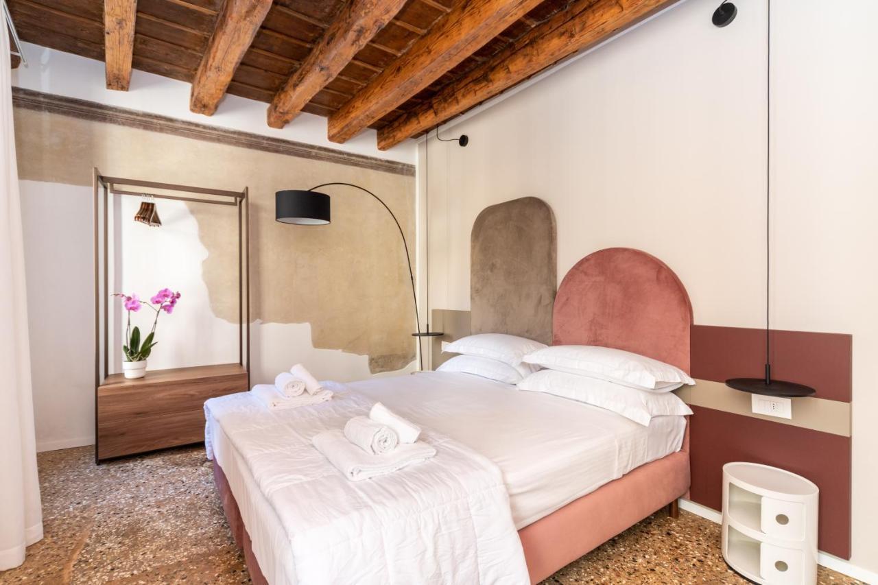 Apartment Palazzo Miracoli Venedig