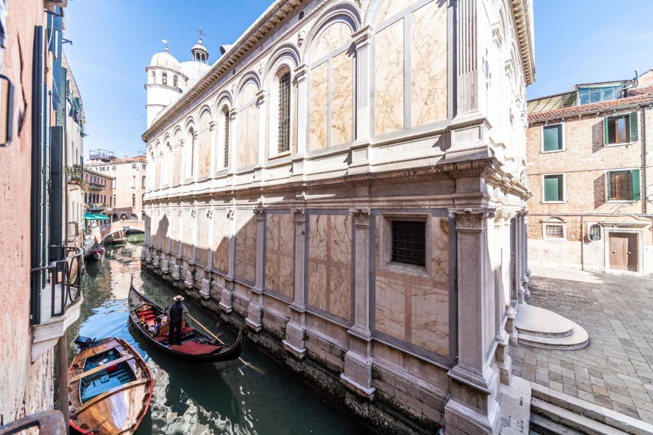 Palazzo Miracoli Apartment *