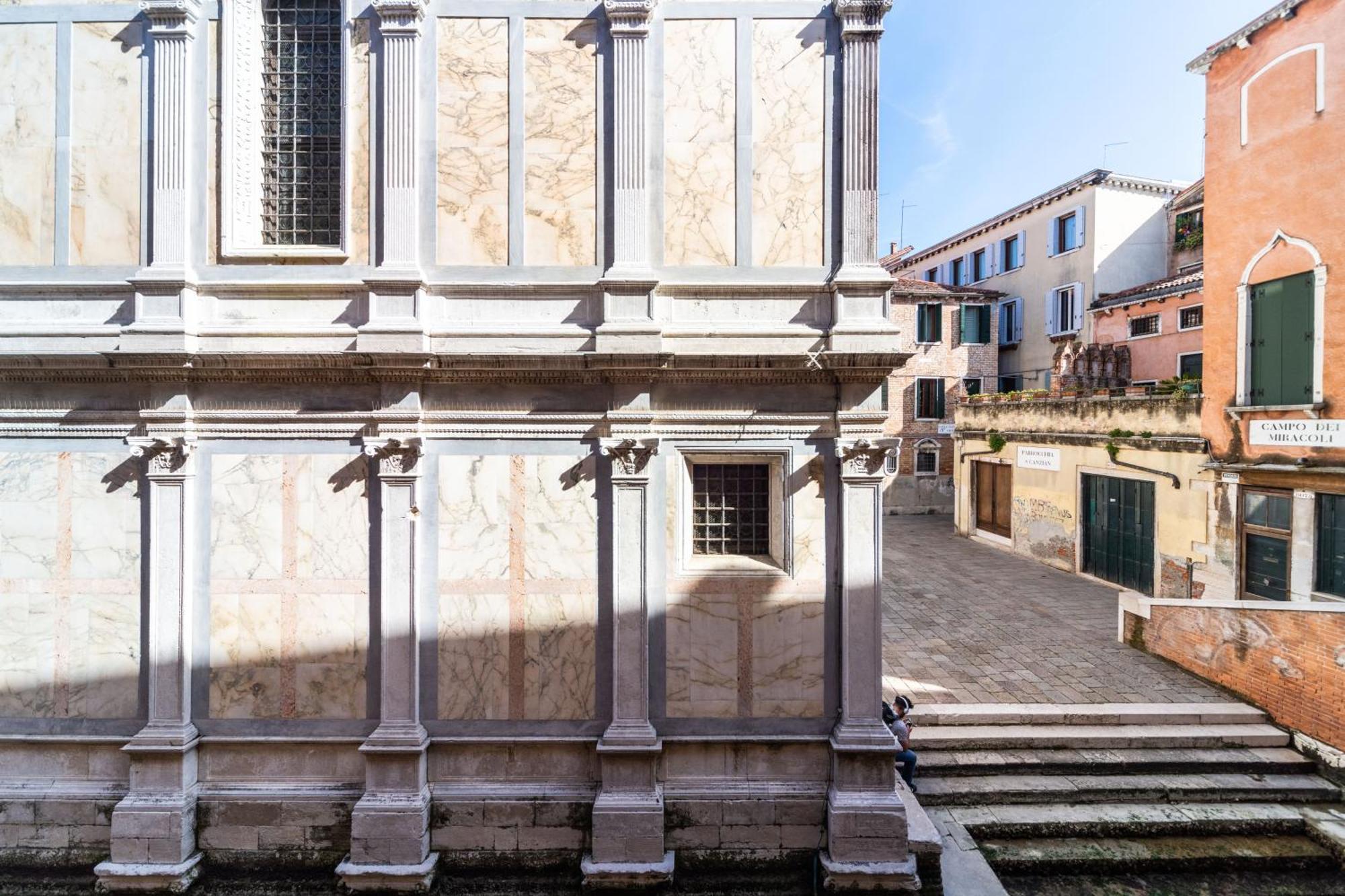 Apartment Palazzo Miracoli Venedig